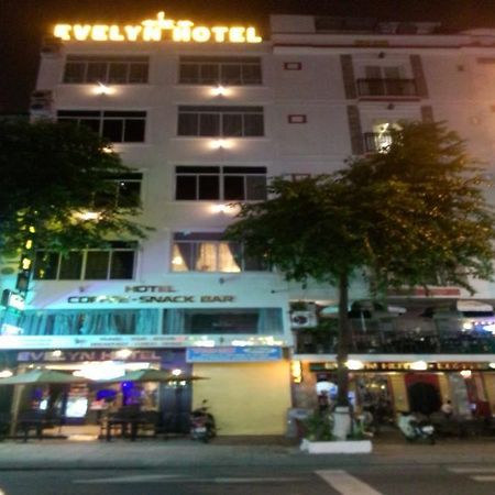 Evelyn Hotel Danang Exterior photo
